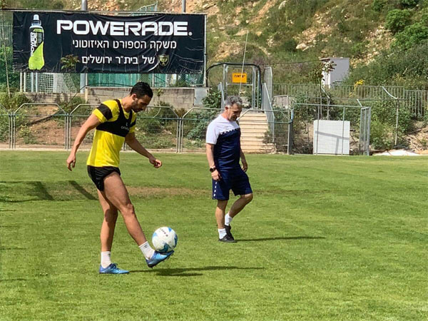 איינבינדר. חזר לאימונים (דוברות בית"ר ירושלים)