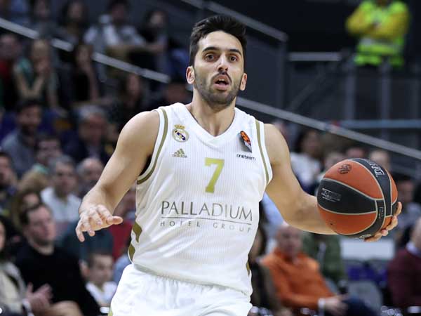ז'יז'יץ' ממתין לקמפאסו (GETTY)