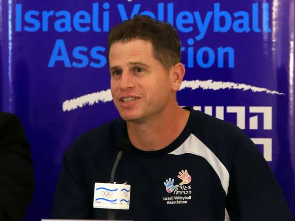 מאמן הנבחרת נעם כץ (צילום באדיבות איגוד הכדורעף)