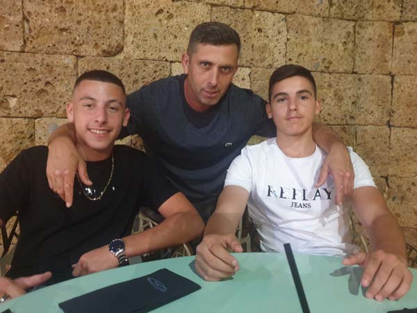 עם האבא מקסים. דמות דומיננטית בקריירה