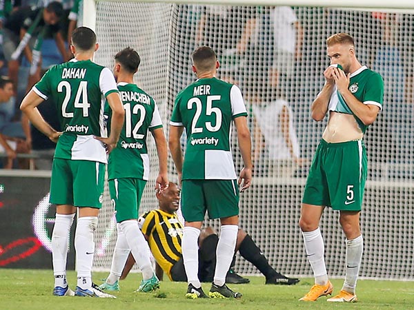 בוגדן פלאניץ' וחבריו הירוקים. יקווה להראות מגמת שיפור מול הצהובים (אלן שיבר)