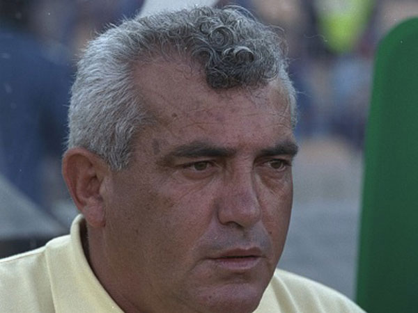 מהרגעים הכאובים בקדנציה שלו. שלמה שרף ( Mark Thompson /Allsport)