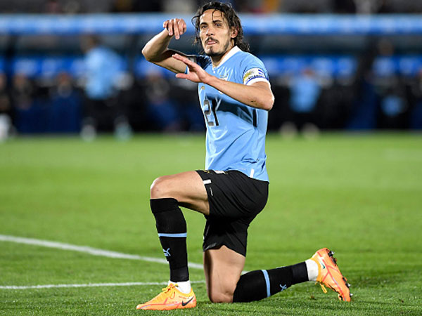 קבאני. הליגות מתחילות בלעדיו (Sandro Pereyra/Agencia Gamba/Getty Images)