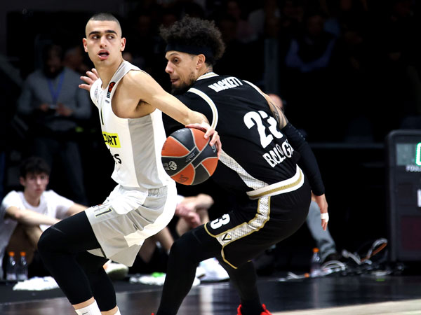 מדר. נהדר (Getty)