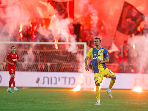 המשחק הופסק למספר דקות (אלן שיבר)
