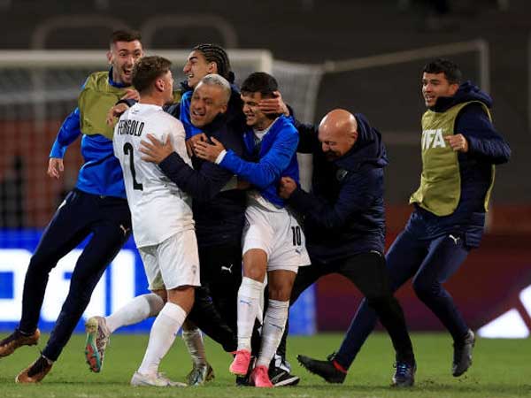 רוקדים כל הדרך לשמינית (Getty)