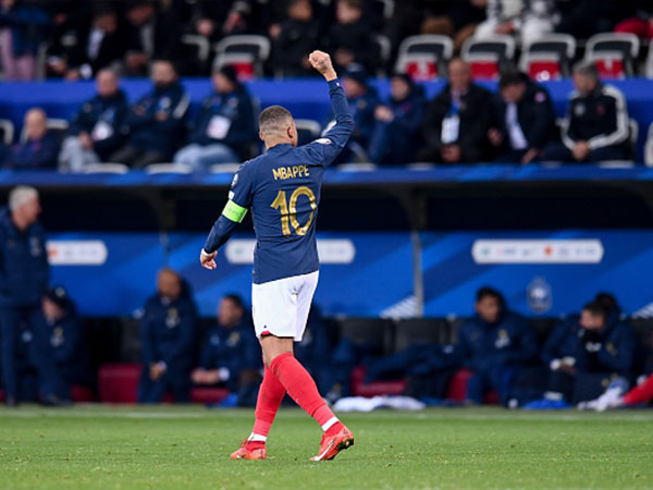 כוכב כדורגל. אמבפה (GETTY)