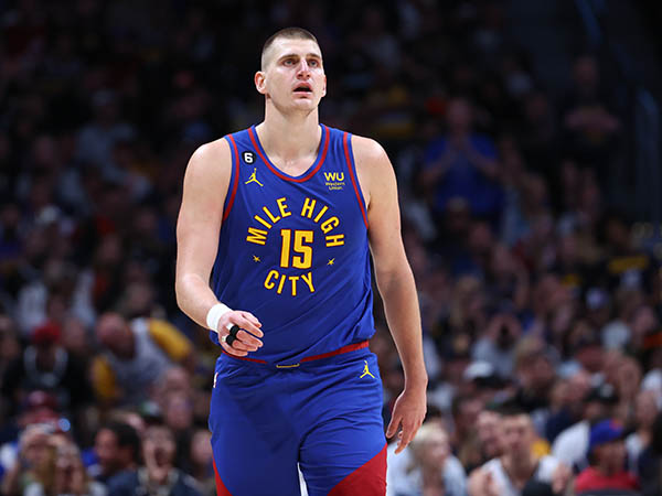 אלוף ה-NBA. יוקיץ' (Getty)