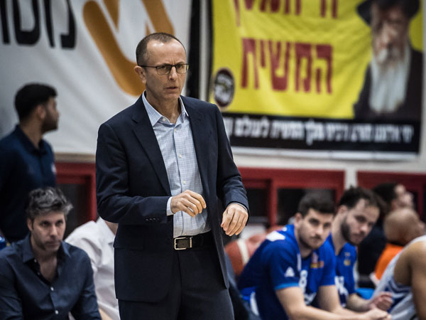 (עודד קרני)