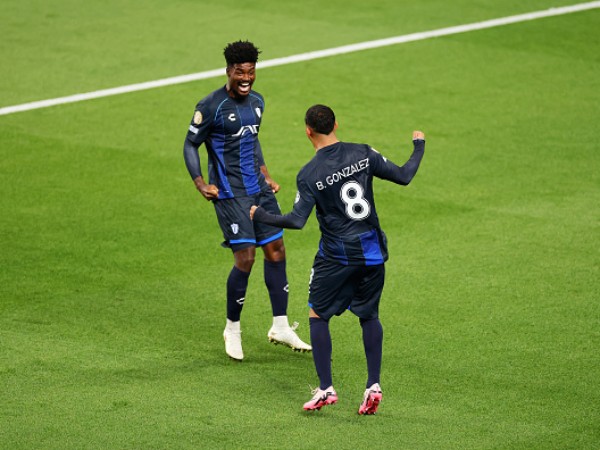 פאצ`וקה עוד הספיקה לחגוג את השוויון (GETTY)