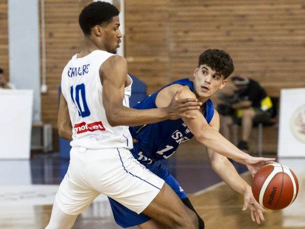 וגם ביום חלש של דורון (FIBA)