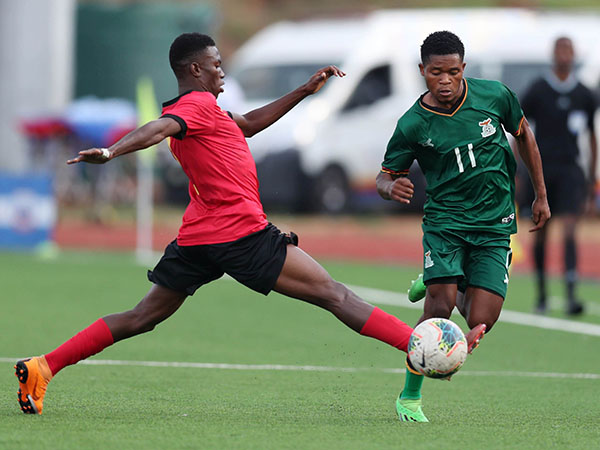 “הוא הצליח להמם גם את השדרנים“ (ההתאחדות הזמבית לכדורגל)