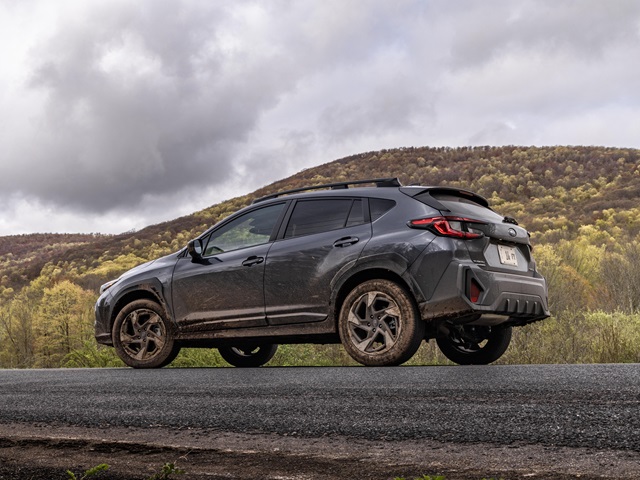 עכשיו עם מנוע 2.5 ליטר שהגיע מהפורסטר