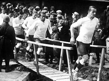 שחקני אורוגוואי בדרך לעוד ניצחון (gettyimages)