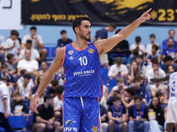 ערב גדול שלו. קררה (אלן שיבר)