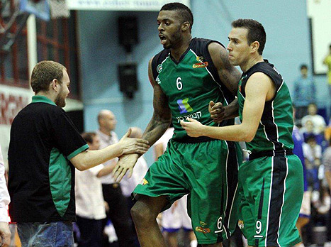 באו במאני-טיים. סמית' ורוט (מנהלת הליגה). צפו בתקציר