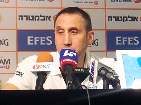 בלאט. מקווה שלא יצטרך נס הפעם. צפו בו מדבר