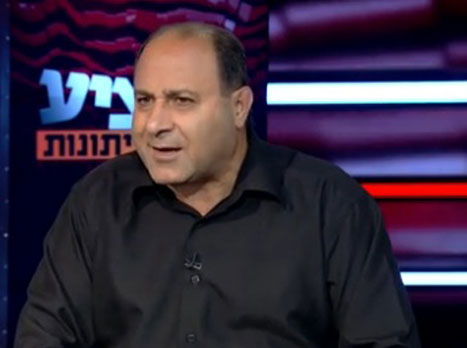 אבו יונס, עימות חריף עם טביב