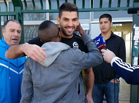 למרות החיוכים, נתניה לא ויתרה