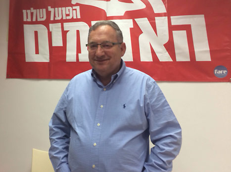 מאמן יש, אבל מי הבוס?