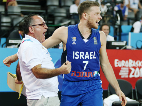 הנבחרת הבטיחה לפחות את המקום השני בבית (צילום: אלן שיבר)
