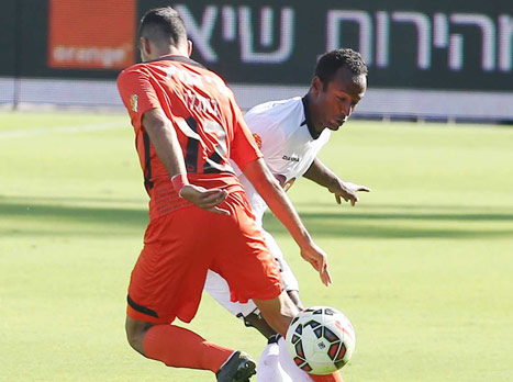 יפתח מול חיפה. טגה (עודד קרני)