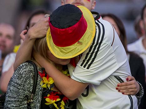 האוהדים הגרמנים התקשו לעכל את ההפסד (getty)