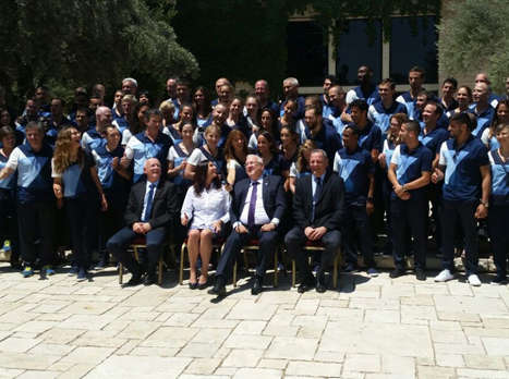 גם לנשיא מותר לעשות סלפי