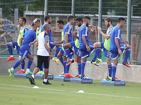 ביקורת על תירגול גולסה בהרכב (צילום: אלן שיבר)