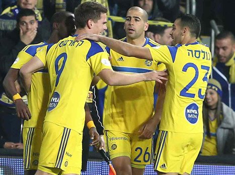 הצהובים חגגו יתרון מהיר אל מול הקהל הביתי (אלן שיבר)
