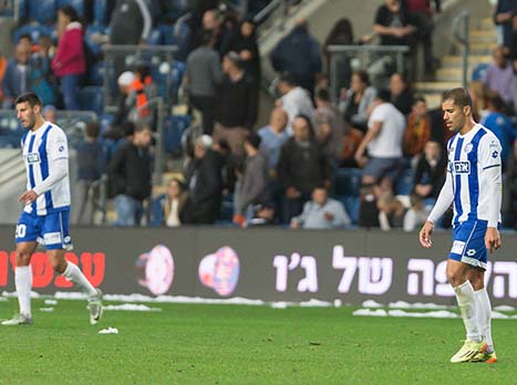לא מקבלים משכורות בזמן (עודד קרני)