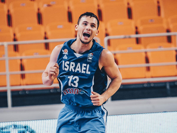 הובר. (FIBA)