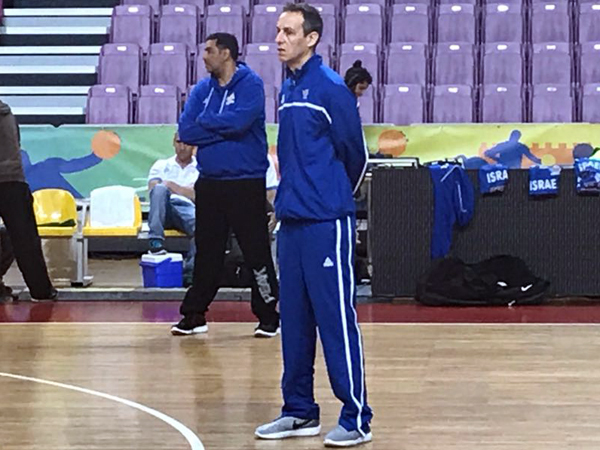 עודד קטש מתכנן רוטציה