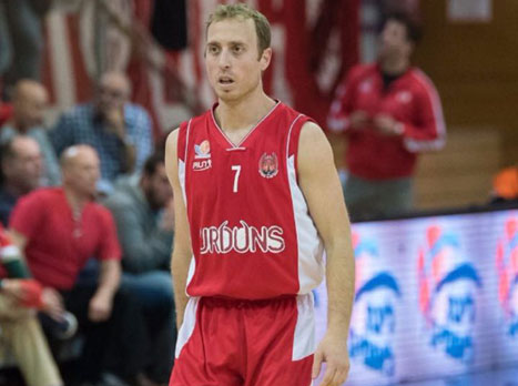 "זה חשוב לנערים שיראו שזה אפשרי". ליפשיץ