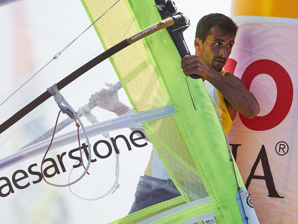 עומר רחוק 8 נקודות מהמוביל הכללי