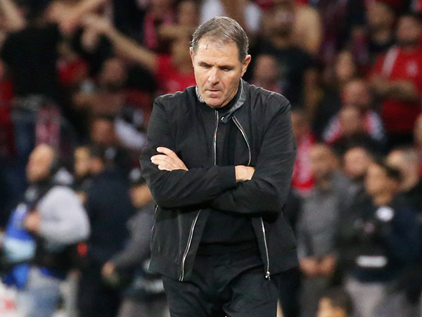 גוטמן. "חילקנו מתנות" (יוסי שקל)