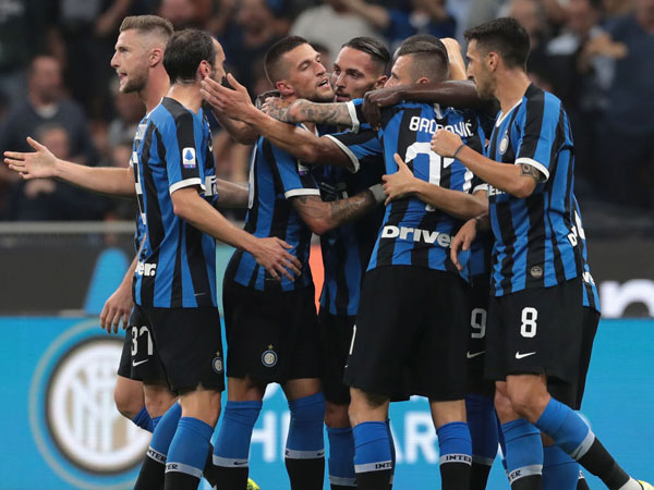 ינשלו את יובנטוס מהכתר? (GETTYIMAGES)