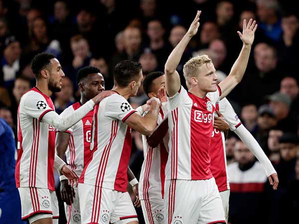 ההולנדים עלו ל-1:4 והיו בדרך לניצחון (getty)