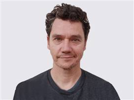 אבי גרייניק