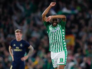 סידני חגג על חשבון ריאל עם שער מרהיב (Getty)