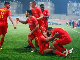 במקום השלישי בטבלה (לירון מולדובן)