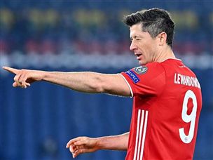 לבנדובסקי שוב כבש (getty)