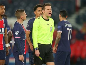 לשופט הייתה הרבה עבודה הערב (getty)