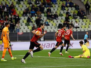 אך קבאני החזיר את השדים האדומים למשחק (Getty)