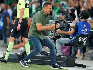 אך בכר וחבורתו שמרו על קור רוח (אלן שיבר)