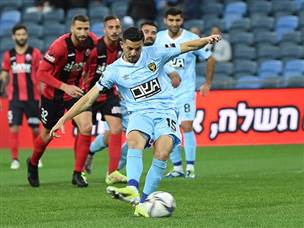 שאחרי החמצת פנדל ושריקה לפנדל חוזר (צילום: ברני ארדוב)