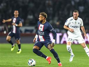 פריס עלתה הערב לפארק דה פראנס (getty)