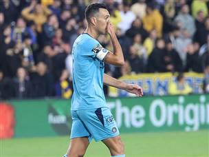 זהבי צימק בכדור חופשי שלא הספיק (ברני ארדוב)