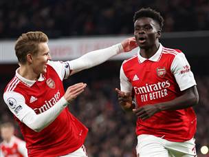 וסאקה איזן לבסוף מהנקודה הלבנה (GETTY)