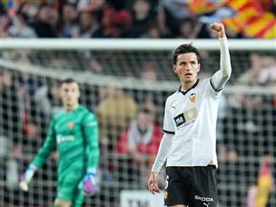 גיאמון. חילץ נקודה עבור המארחת (Getty)